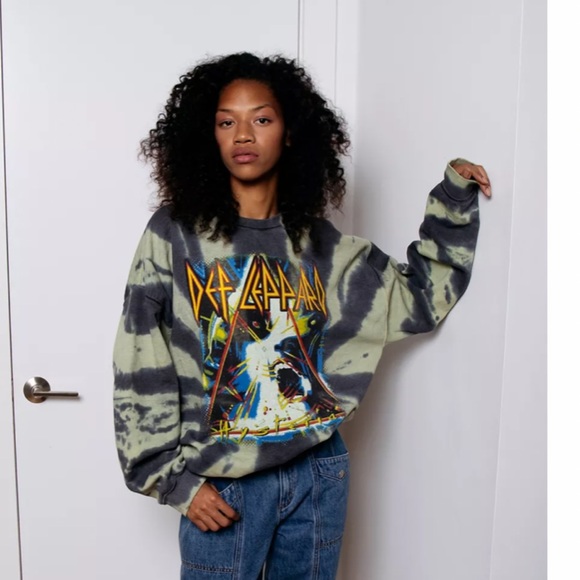 Urban Outfitters Def Leppard Tie Dye 